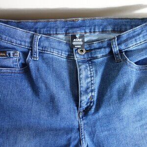 KUHL Skinny Stretch Blue Jeans – Wmns Sz 14 Reg